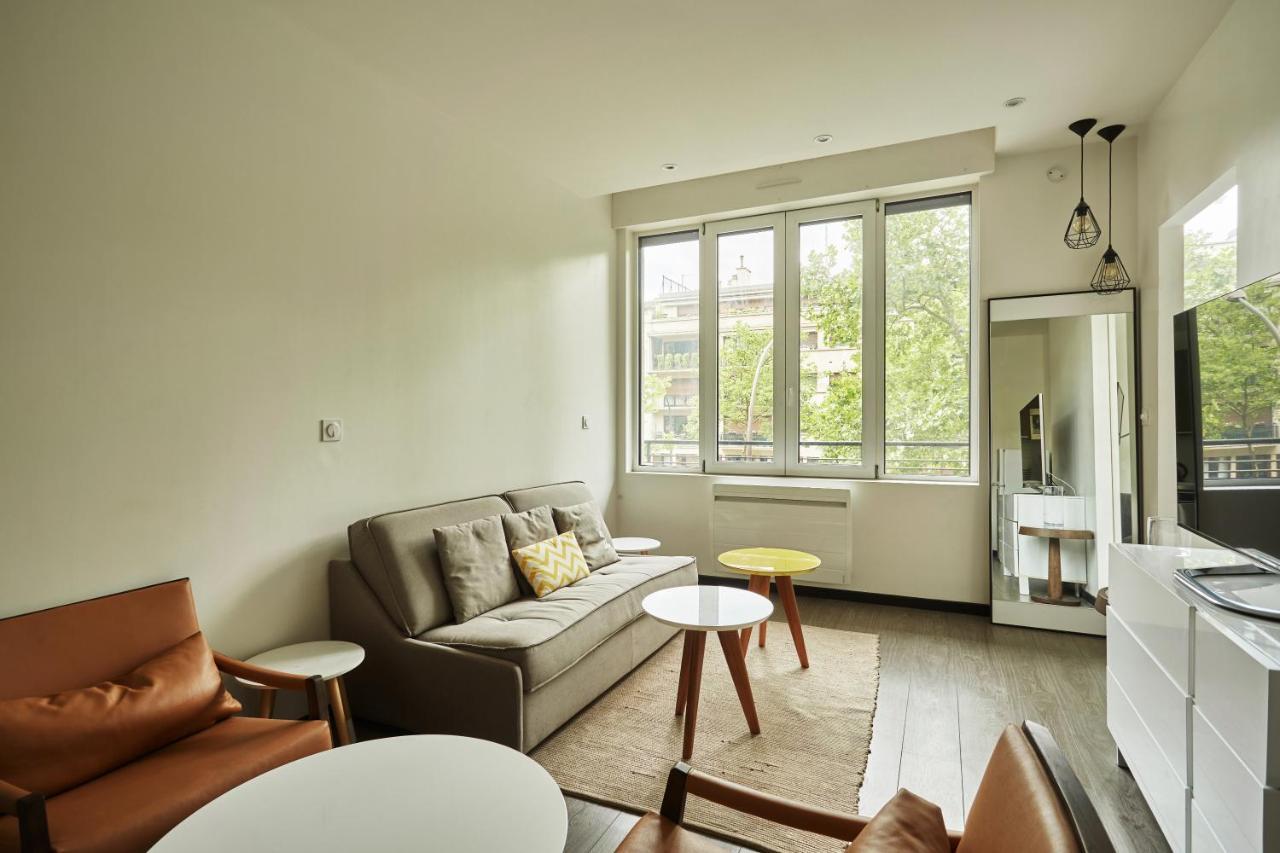 Apartment Passy Trocadero By Studio Prestige Paris Exteriör bild